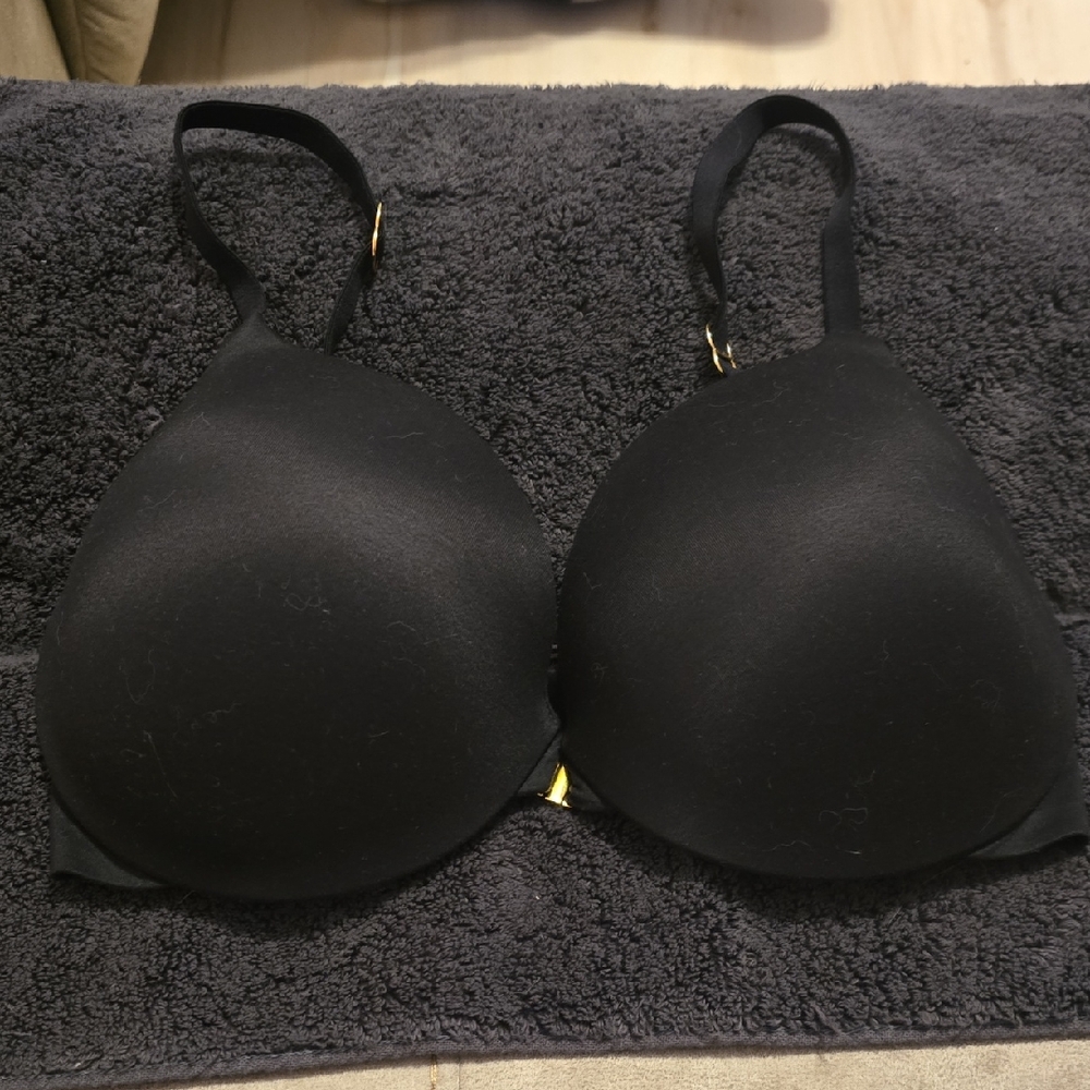 Victoria's Secret 32DDD Black Incredible Bra